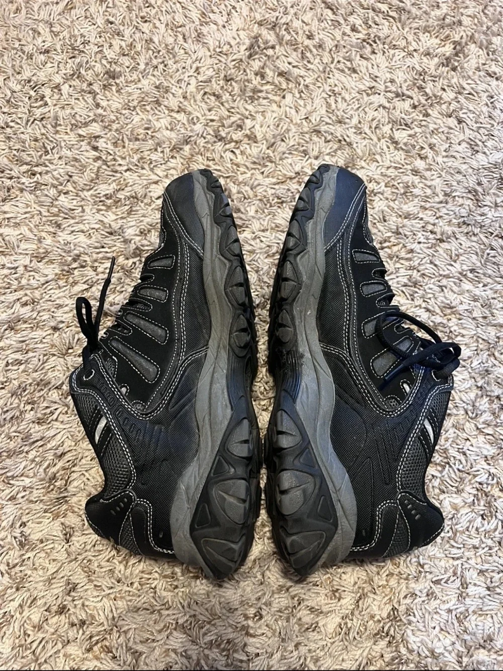 Skechers good pre